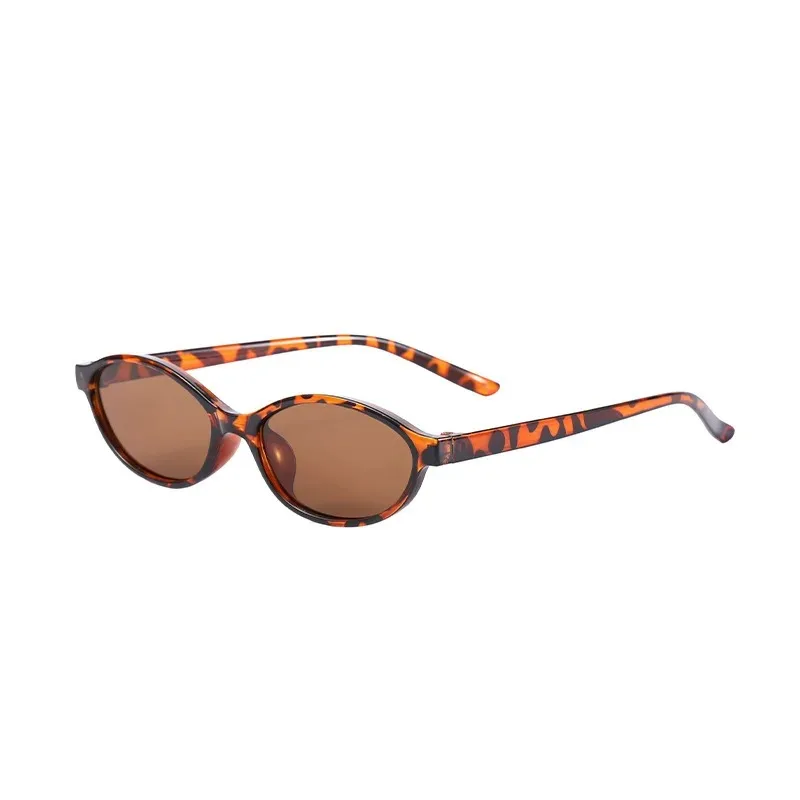 Kleine ovale zonnebril voor da - Designer Sunglasses recensie en prijs